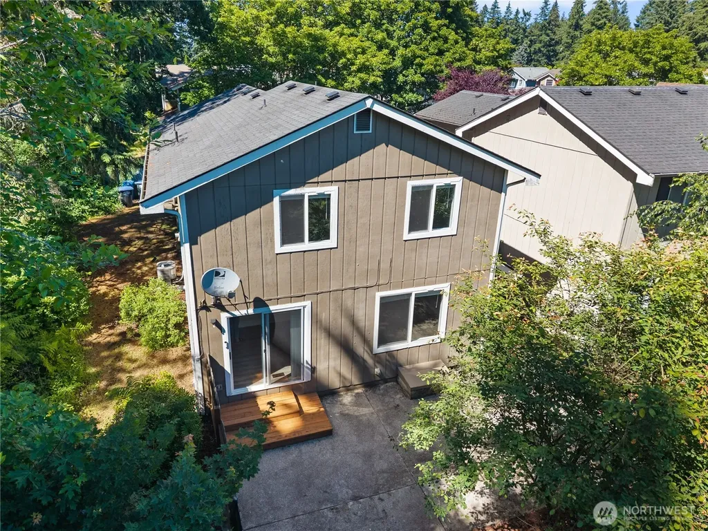 6101 SE Laguna Lane Lacey WA 98503