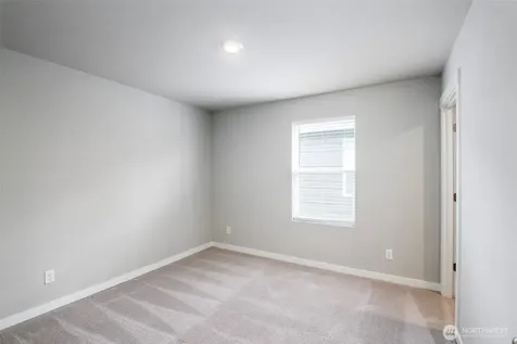 18611 111th Avenue E Puyallup WA 98374