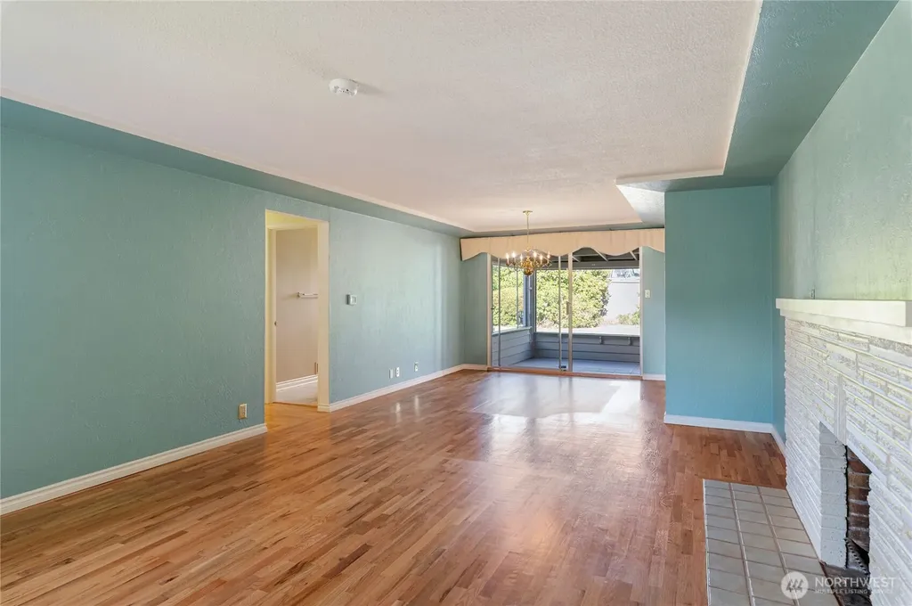 1845 N Highland Street Tacoma WA 98406