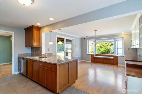 1845 N Highland Street Tacoma WA 98406