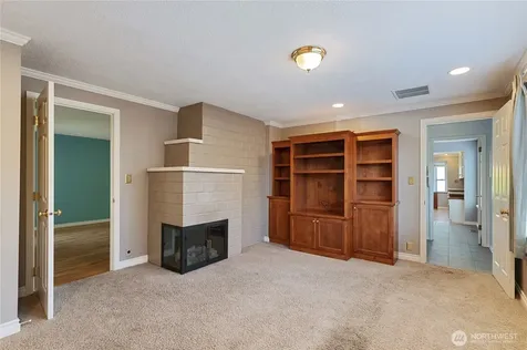 1845 N Highland Street Tacoma WA 98406