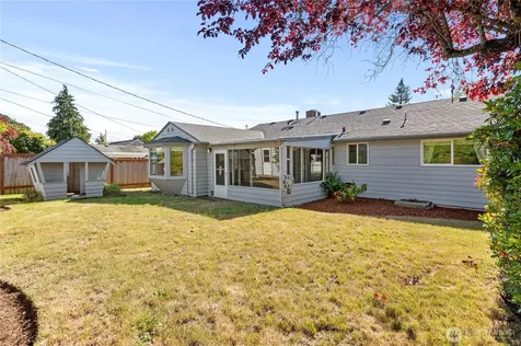 1845 N Highland Street Tacoma WA 98406