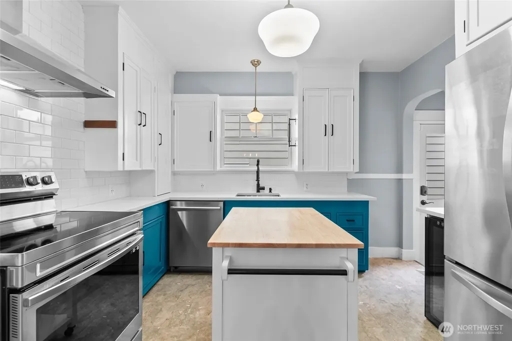 731 N 80th Street Seattle WA 98103