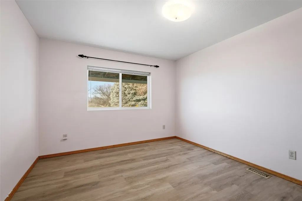 401 Clemans View Road Selah WA 98942
