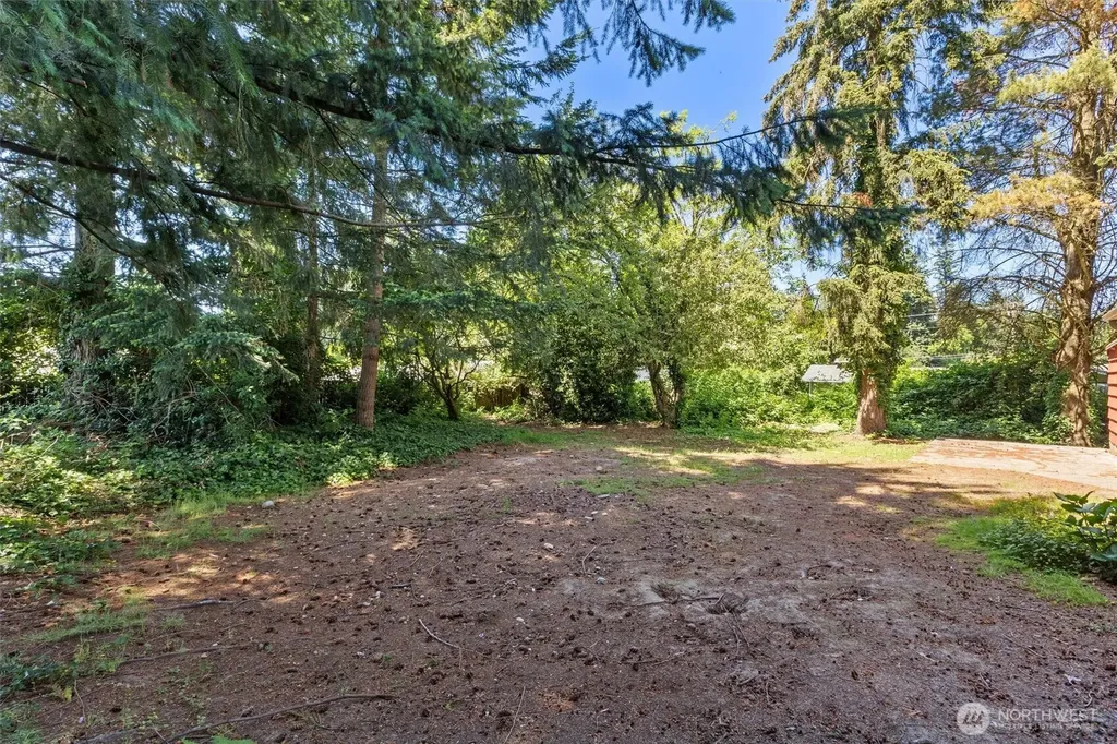 20430 52nd Avenue W Lynnwood WA 98036
