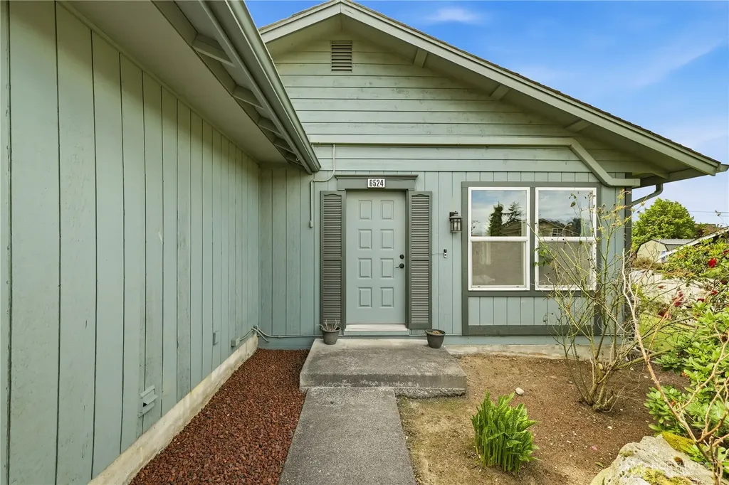 6524 64th Place NE Marysville WA 98270