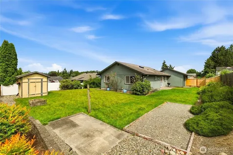 6524 64th Place NE Marysville WA 98270
