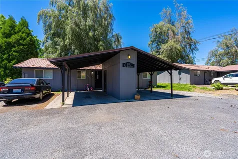 400 N Keller Avenue East Wenatchee WA 98802