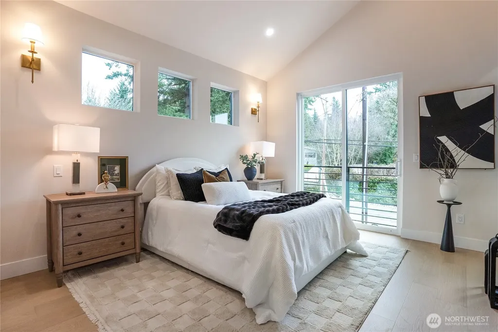 18603 104th Avenue NE Bothell WA 98011