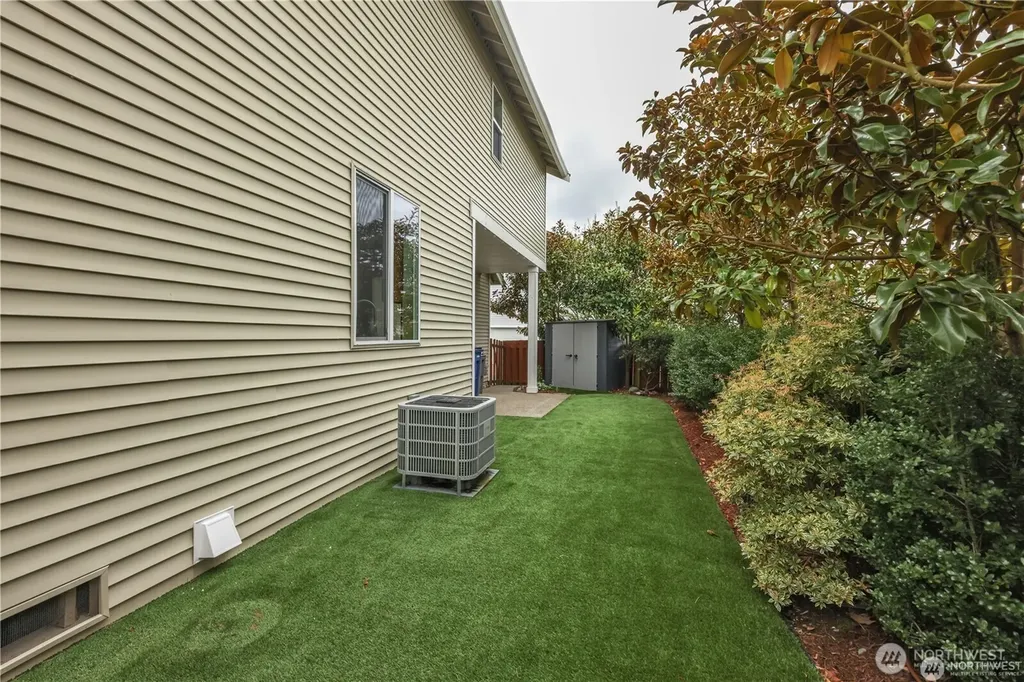 2414 88th Drive NE Lake Stevens WA 98258