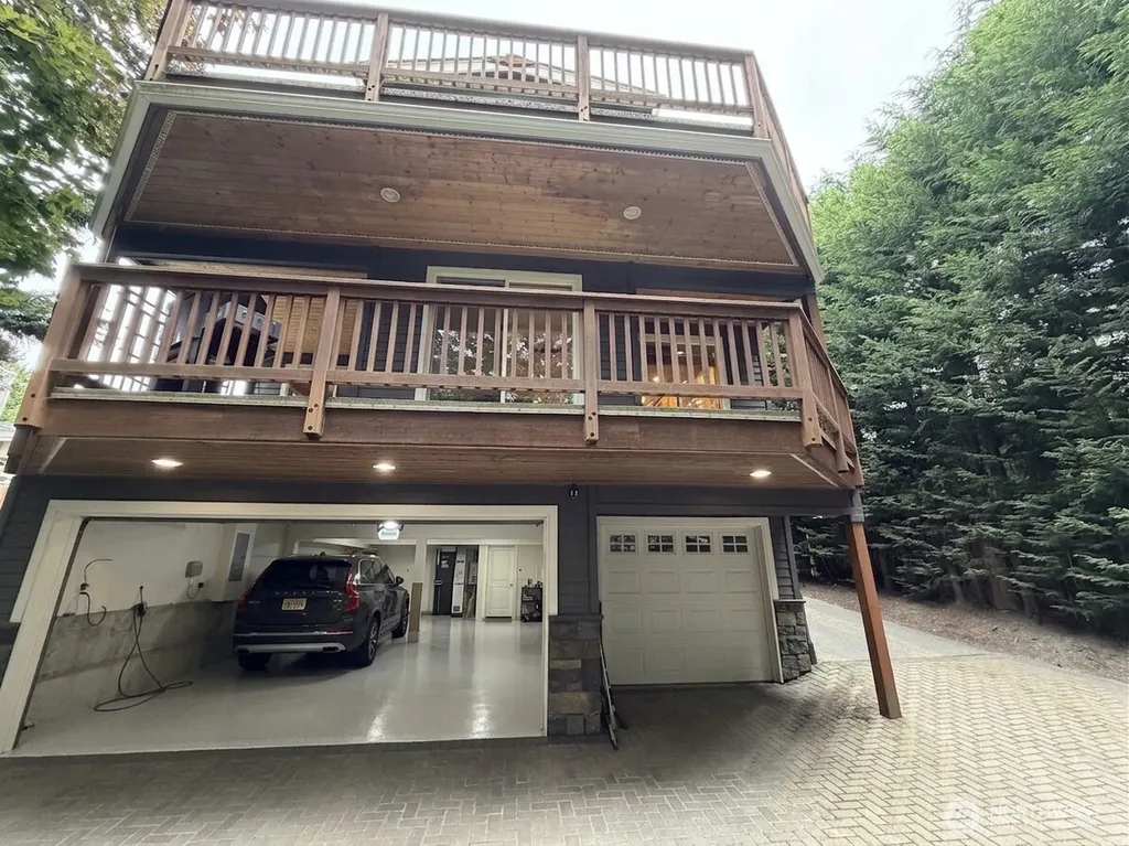 433 7th Avenue Kirkland WA 98033