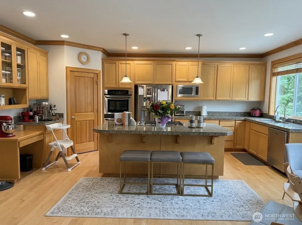 433 7th Avenue Kirkland WA 98033