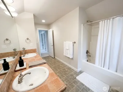 433 7th Avenue Kirkland WA 98033
