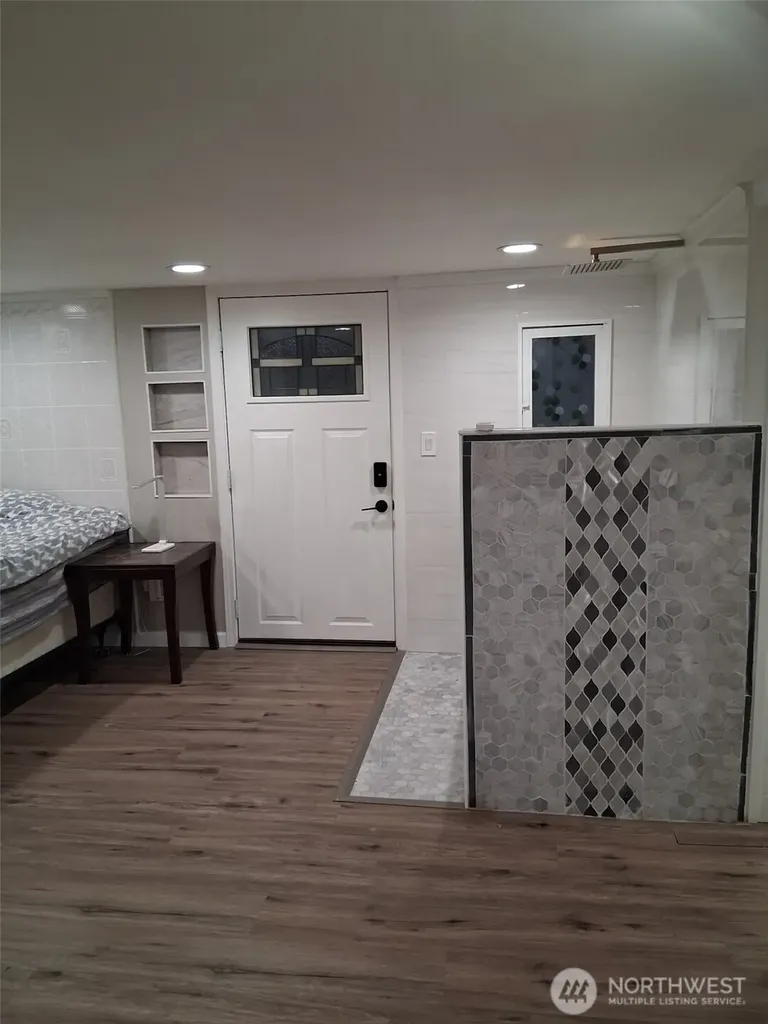 8242 S 128th Street Seattle WA 98178