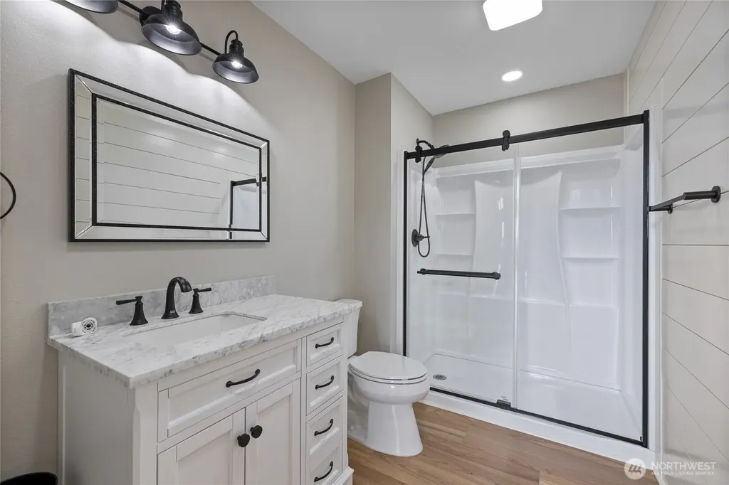 1268 Pilchuck Dr Fi Fox Island WA 98333