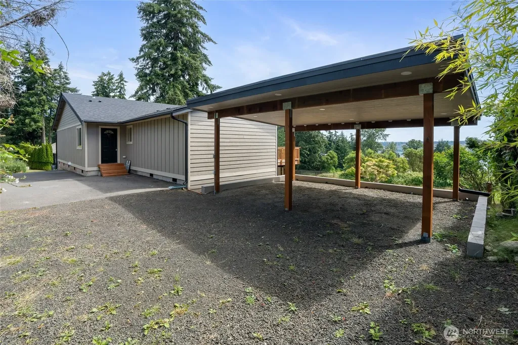1268 Pilchuck Dr Fi Fox Island WA 98333