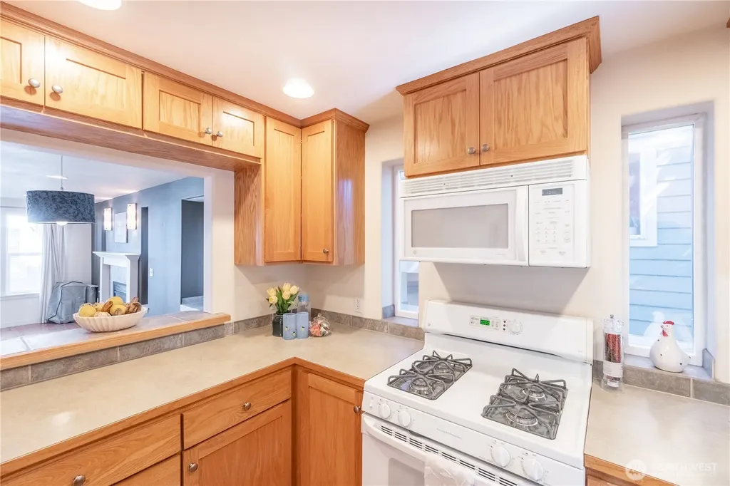 205 27th Avenue S Seattle WA 98144