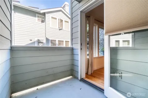 205 27th Avenue S Seattle WA 98144