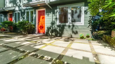 205 27th Avenue S Seattle WA 98144