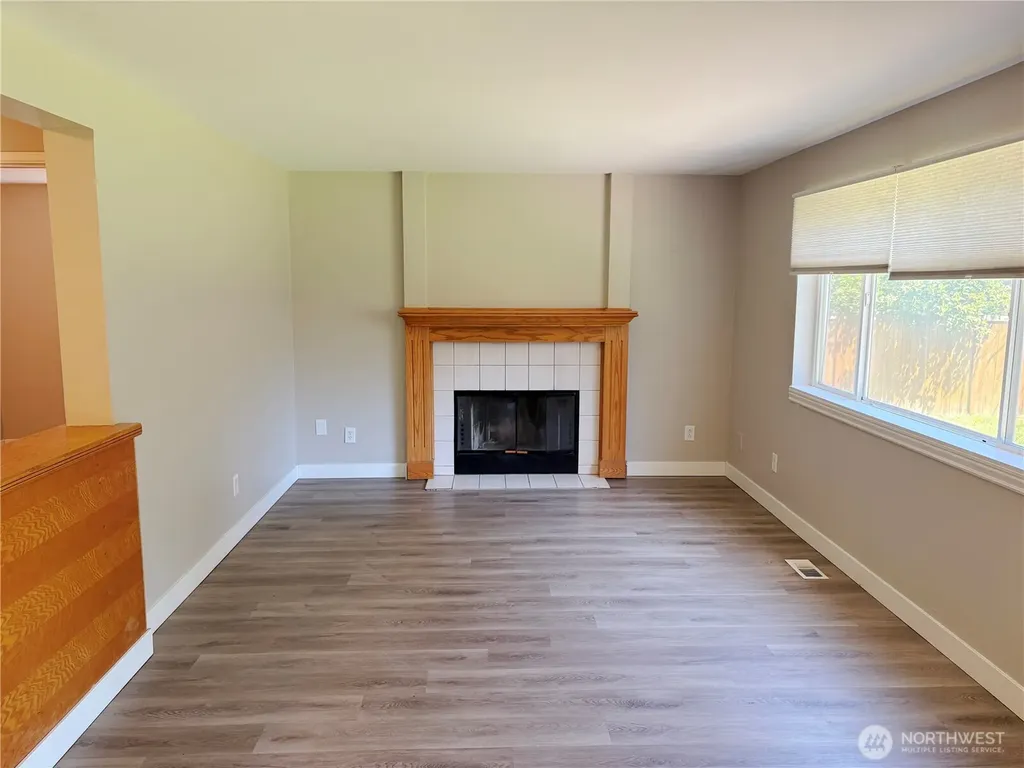 24712 234th Way SE Maple Valley WA 98038