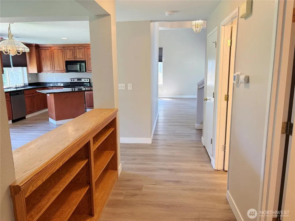 24712 234th Way SE Maple Valley WA 98038