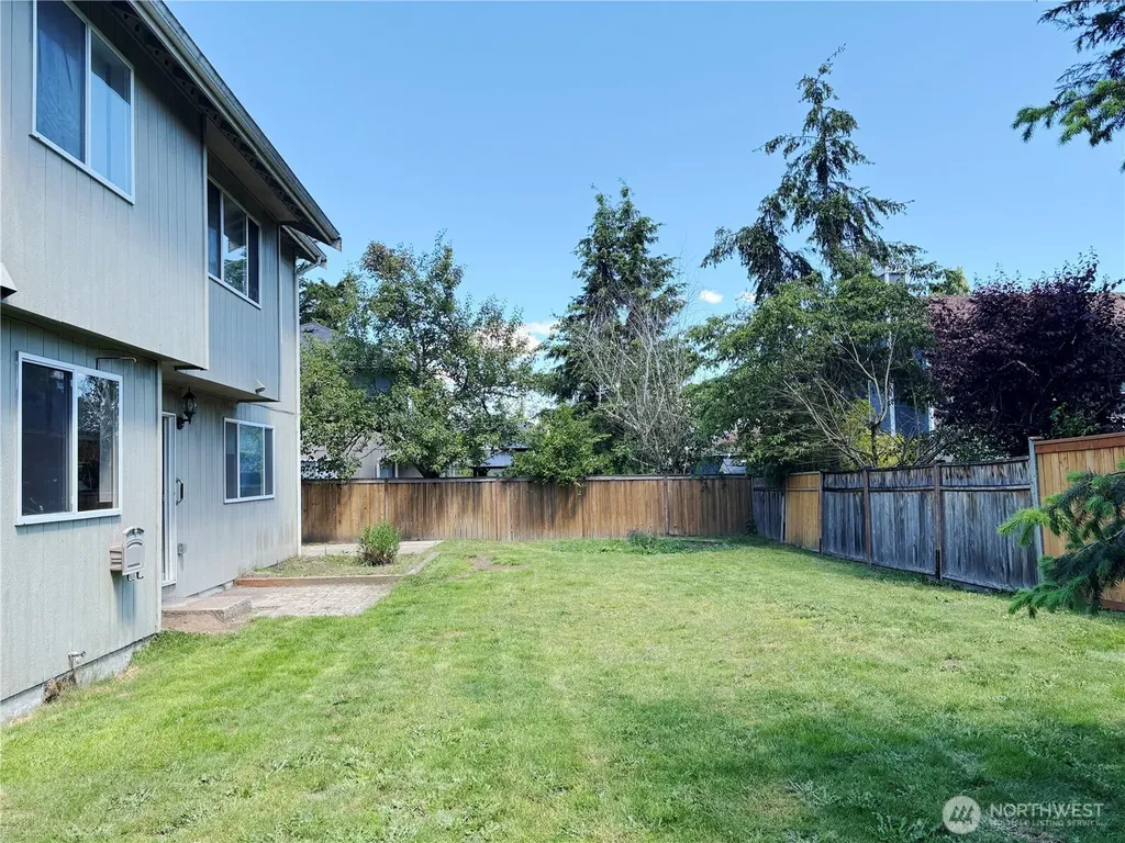 24712 234th Way SE Maple Valley WA 98038