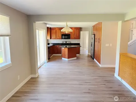 24712 234th Way SE Maple Valley WA 98038