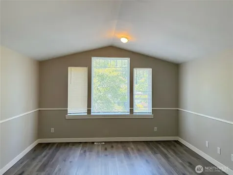 24712 234th Way SE Maple Valley WA 98038