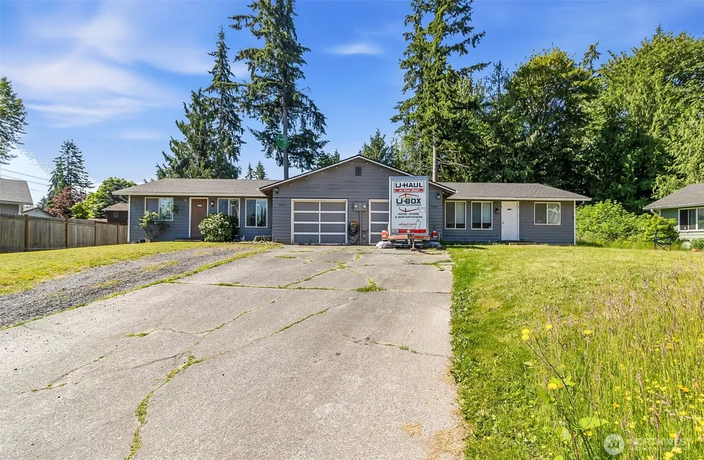 9010 9th Place SE Lake Stevens WA 98258