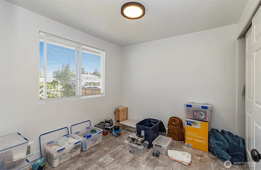9010 9th Place SE Lake Stevens WA 98258
