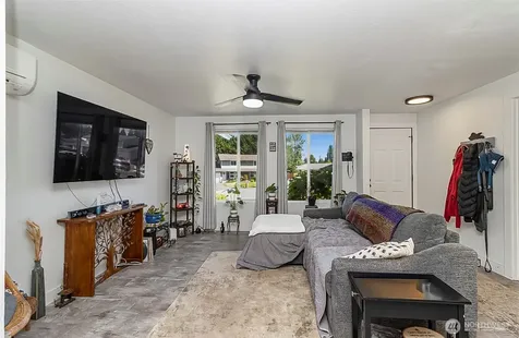 9010 9th Place SE Lake Stevens WA 98258