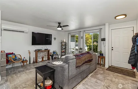 9010 9th Place SE Lake Stevens WA 98258