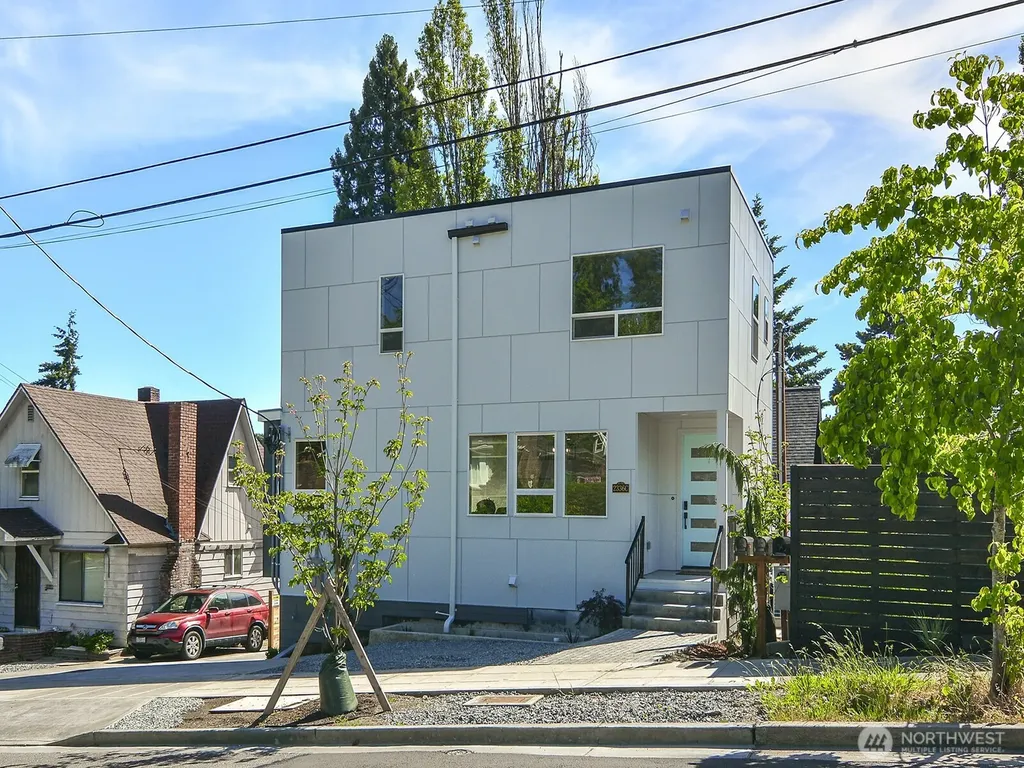 2336 23 Avenue S Seattle WA 98144