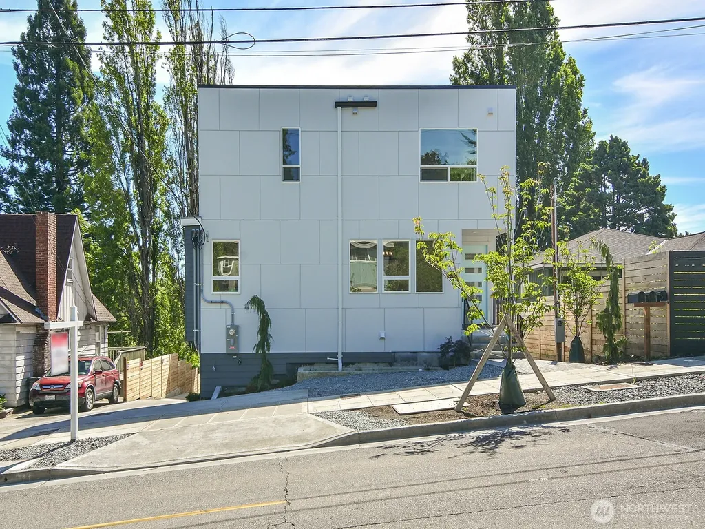 2336 23 Avenue S Seattle WA 98144