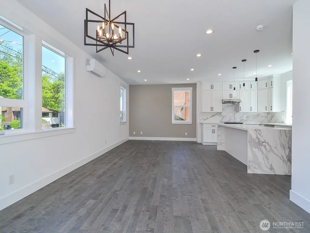 2336 23 Avenue S Seattle WA 98144
