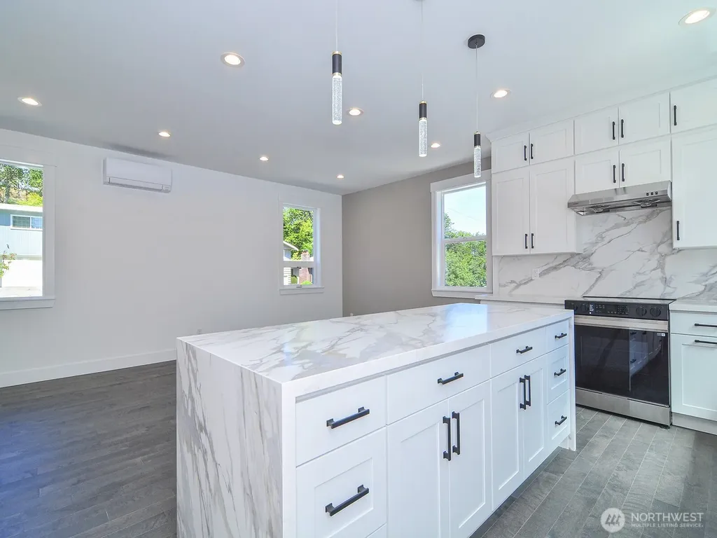 2336 23 Avenue S Seattle WA 98144