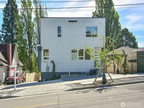 2336 23 Avenue S Seattle WA 98144