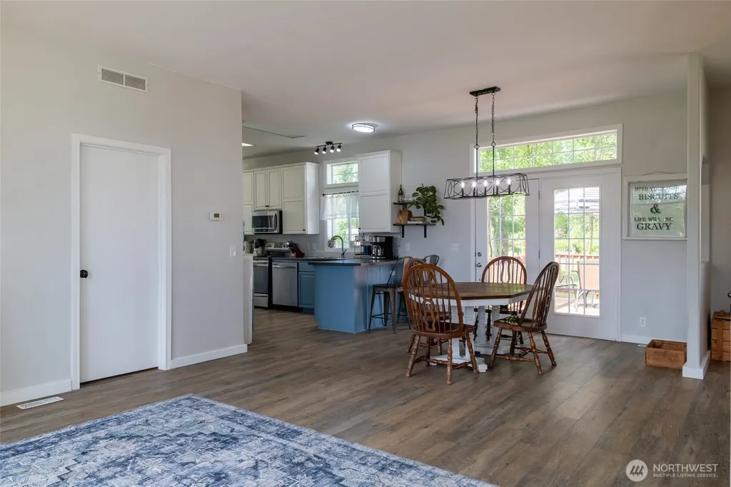 561 Tauscher Road Chehalis WA 98532