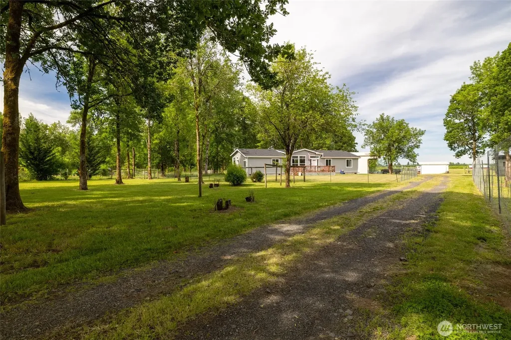 561 Tauscher Road Chehalis WA 98532