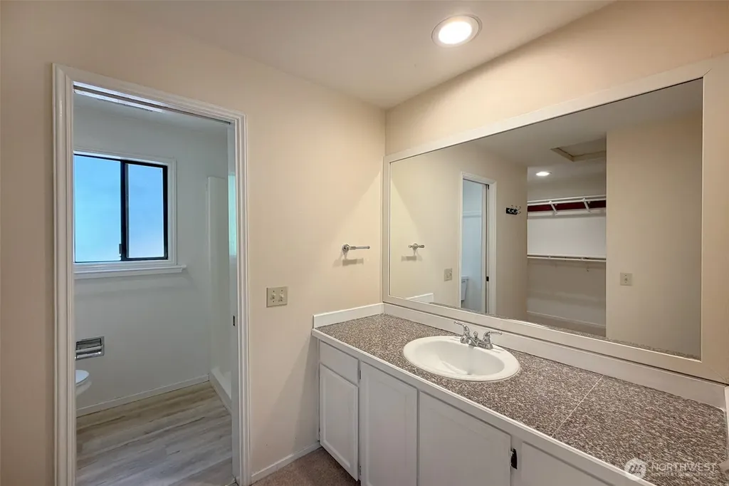 2117 227th Avenue NE Sammamish WA 98074