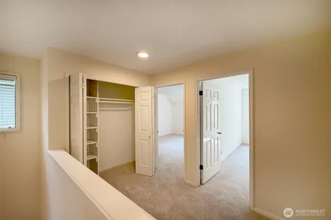 2117 227th Avenue NE Sammamish WA 98074