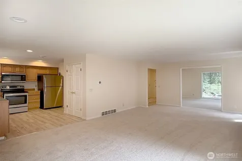 2117 227th Avenue NE Sammamish WA 98074
