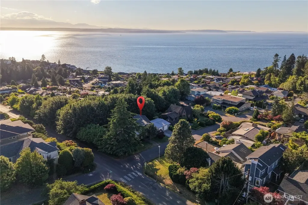 9601 NW 21st Avenue Seattle WA 98117