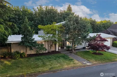 9601 NW 21st Avenue Seattle WA 98117
