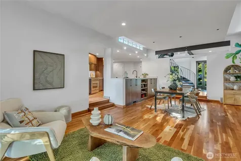 9601 NW 21st Avenue Seattle WA 98117