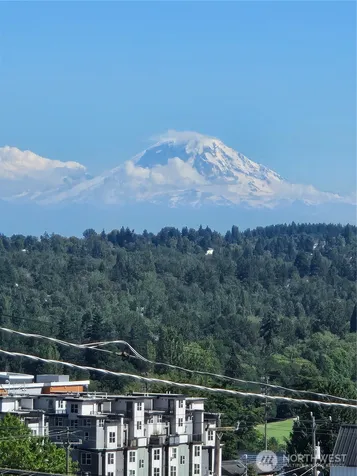 4022 37th Avenue SW Seattle WA 98126