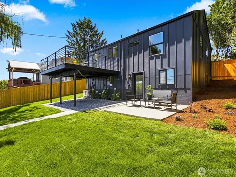 4022 37th Avenue SW Seattle WA 98126