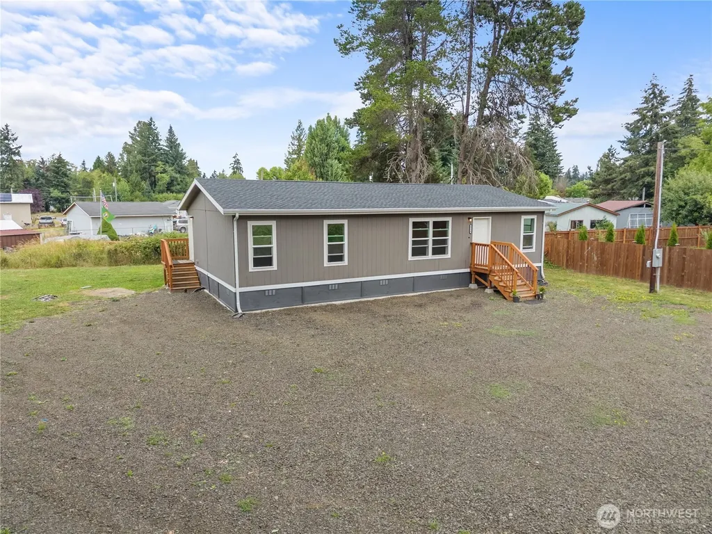 2716 Vantage Avenue SW Olympia WA 98512