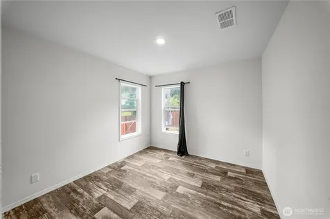 2716 Vantage Avenue SW Olympia WA 98512