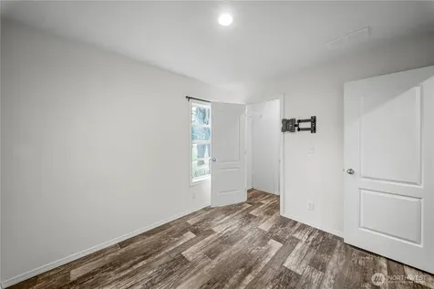 2716 Vantage Avenue SW Olympia WA 98512